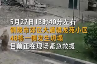 是否调整轮转并将这视为季后赛？哈姆：愿意的话 我们会进行探索